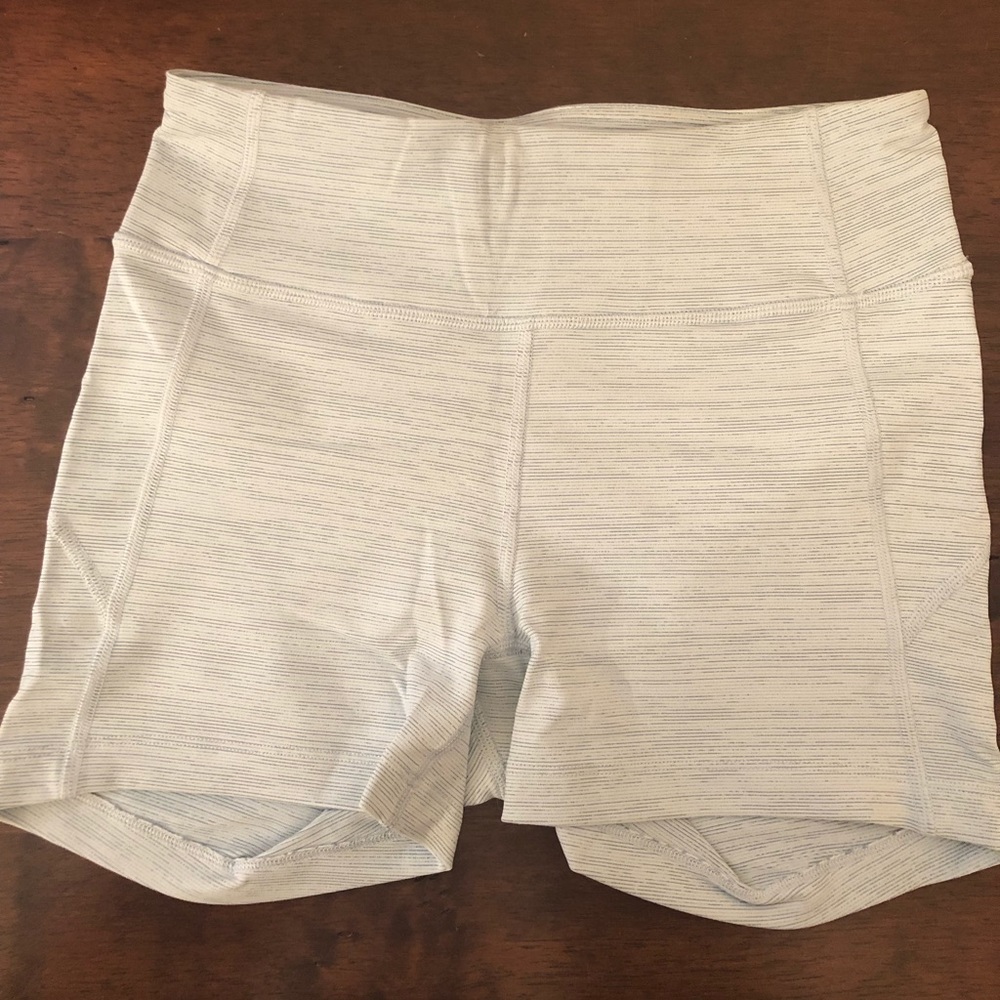 Outdoor Voices - Tech Sweat Shorts in Ice Blue